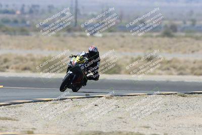 media/Apr-20-2025-CVMA (Sun) [[39090e8767]]/Race 11-500-350 Supersport (Holeshot)/
